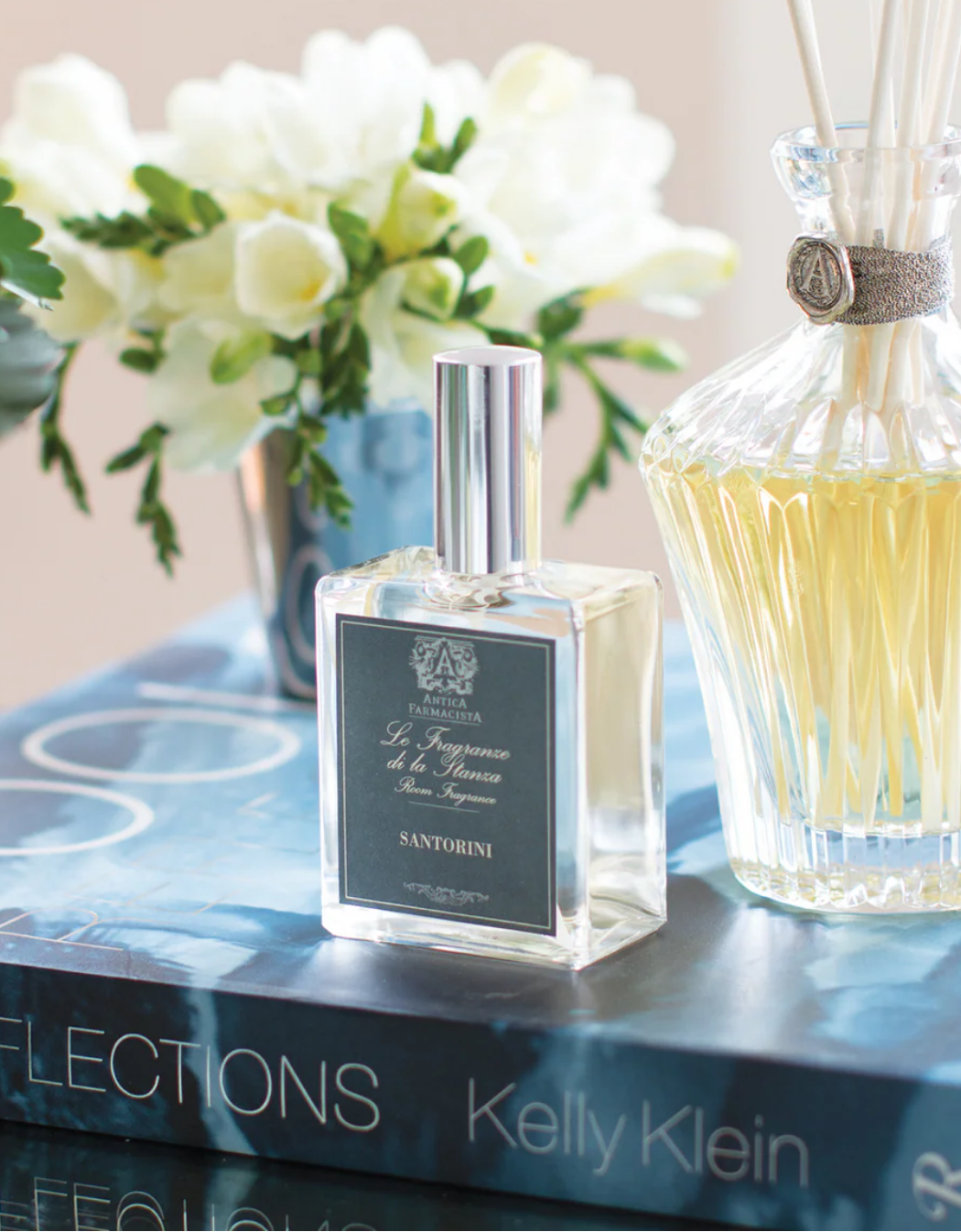 Santorini scent mood