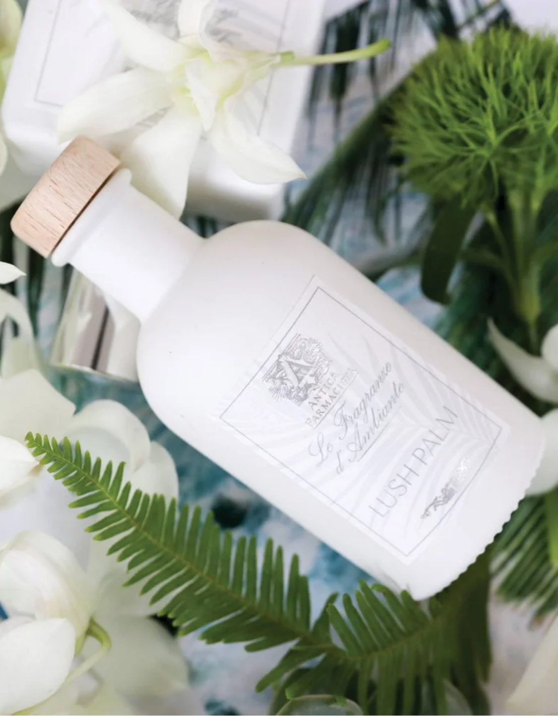 Lush Palm scent mood